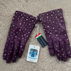 Italian Leather Gloves w Crystals